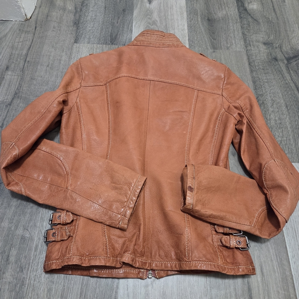 Danier Cognac Genuine Leather Moto Jacket 2XS Fitted Zip Front Fits Like XS - Picture 7 of 14